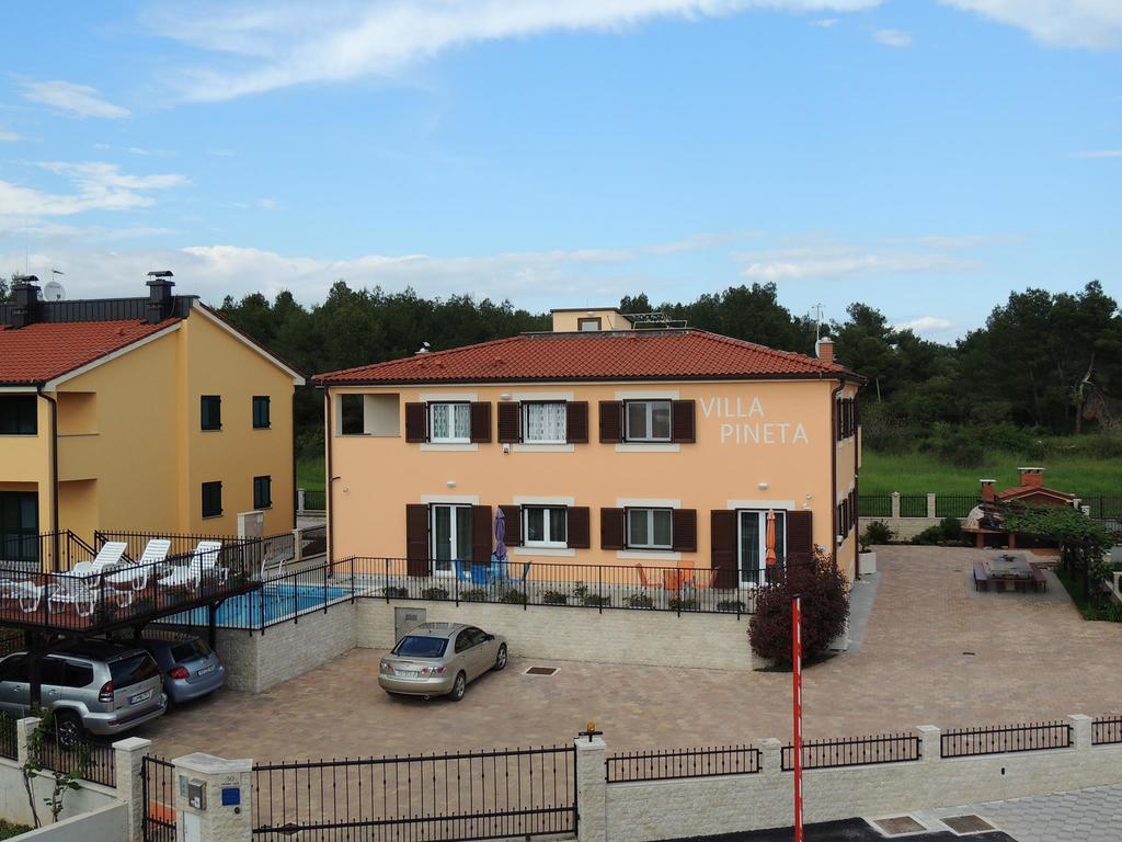 Villa Pineta Фажана Экстерьер фото